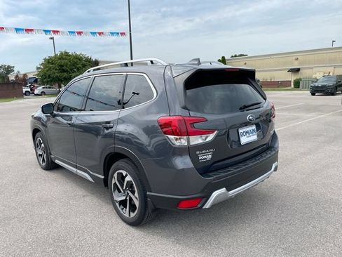 Certified 2023 Subaru Forester Touring AWD/4WD image 3