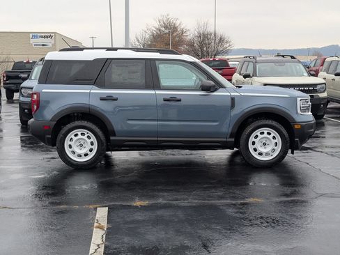 New 2025 Ford Bronco Sport Heritage w/ Convenience Package AWD/4WD image 3
