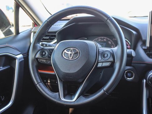 Used 2019 Toyota RAV4 Adventure image 16