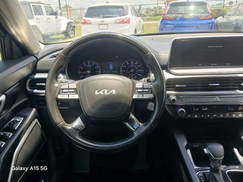 Used 2022 Kia Telluride LX AWD/4WD image 24