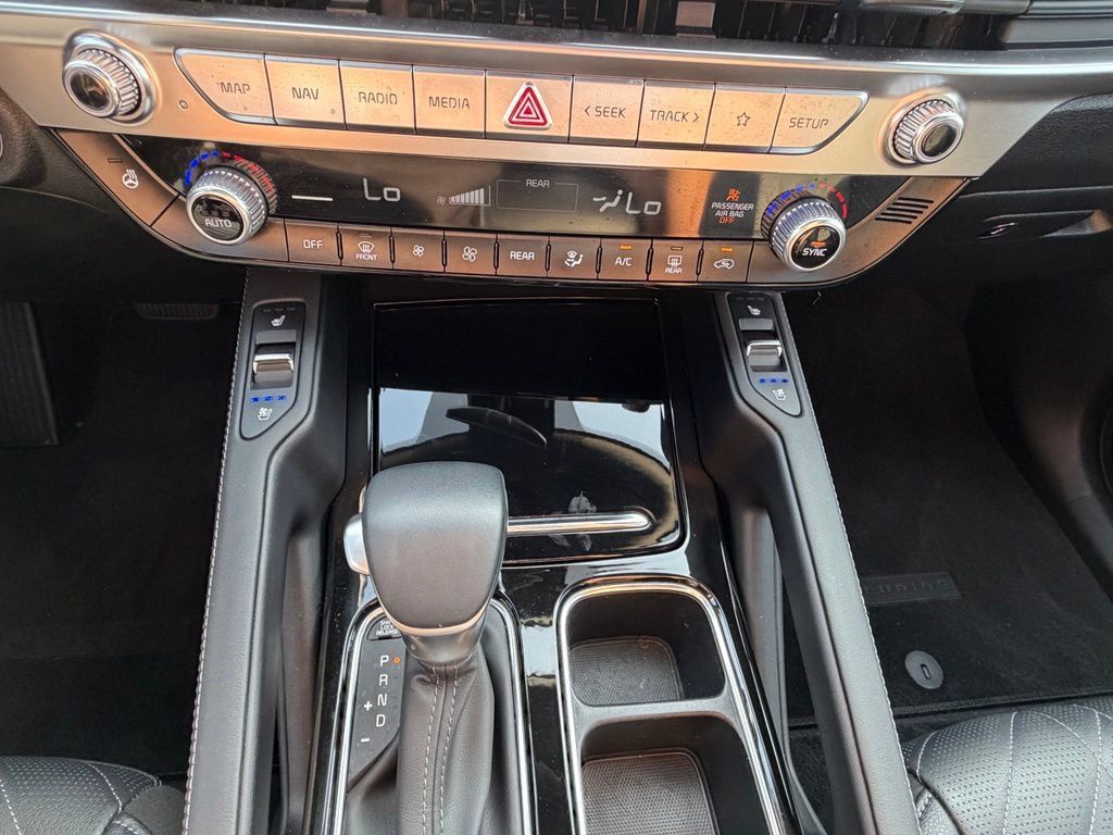 Used 2025 Kia Telluride EX X-Line AWD/4WD image 20