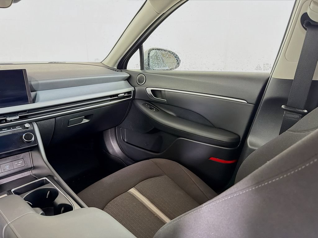 Used 2025 Hyundai Sonata SEL FWD image 20