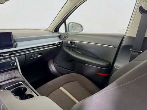 Used 2025 Hyundai Sonata SEL FWD image 20