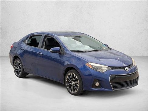Used 2014 Toyota Corolla S image 3