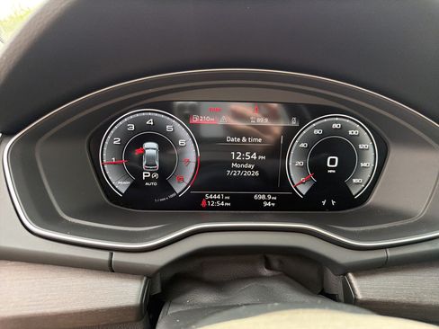 Used 2024 Audi Q5 2.0T Premium Plus AWD/4WD image 19