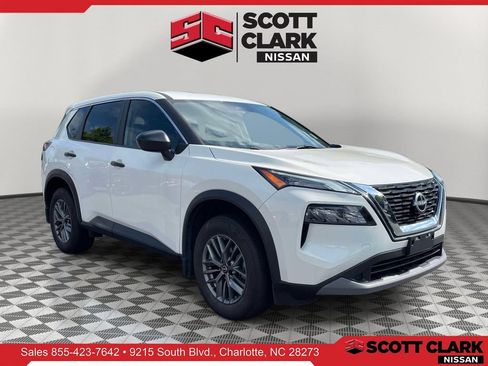 Used 2023 Nissan Rogue S AWD/4WD image 1