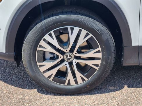 New 2025 Mercedes-Benz GLB 250 4MATIC image 10