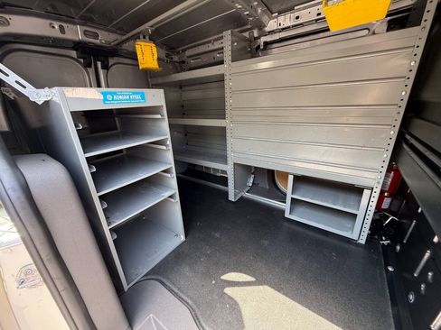 Used 2019 Ford Transit Connect XLT FWD image 10