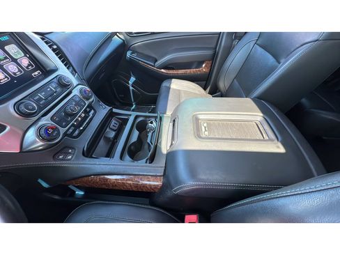 Used 2018 Chevrolet Tahoe Premier AWD/4WD image 20