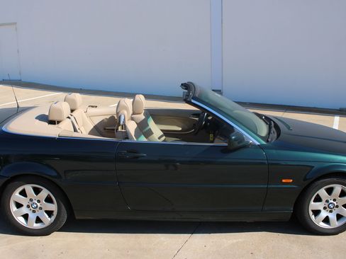 Used 2001 BMW 325Ci Convertible RWD image 37