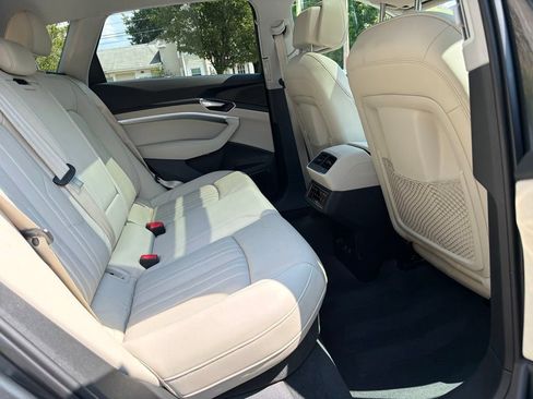 Used 2019 Audi e-tron Premium Plus w/ Cold Weather Package AWD/4WD image 28