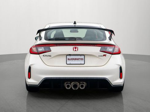Used 2025 Honda Civic Type R image 6