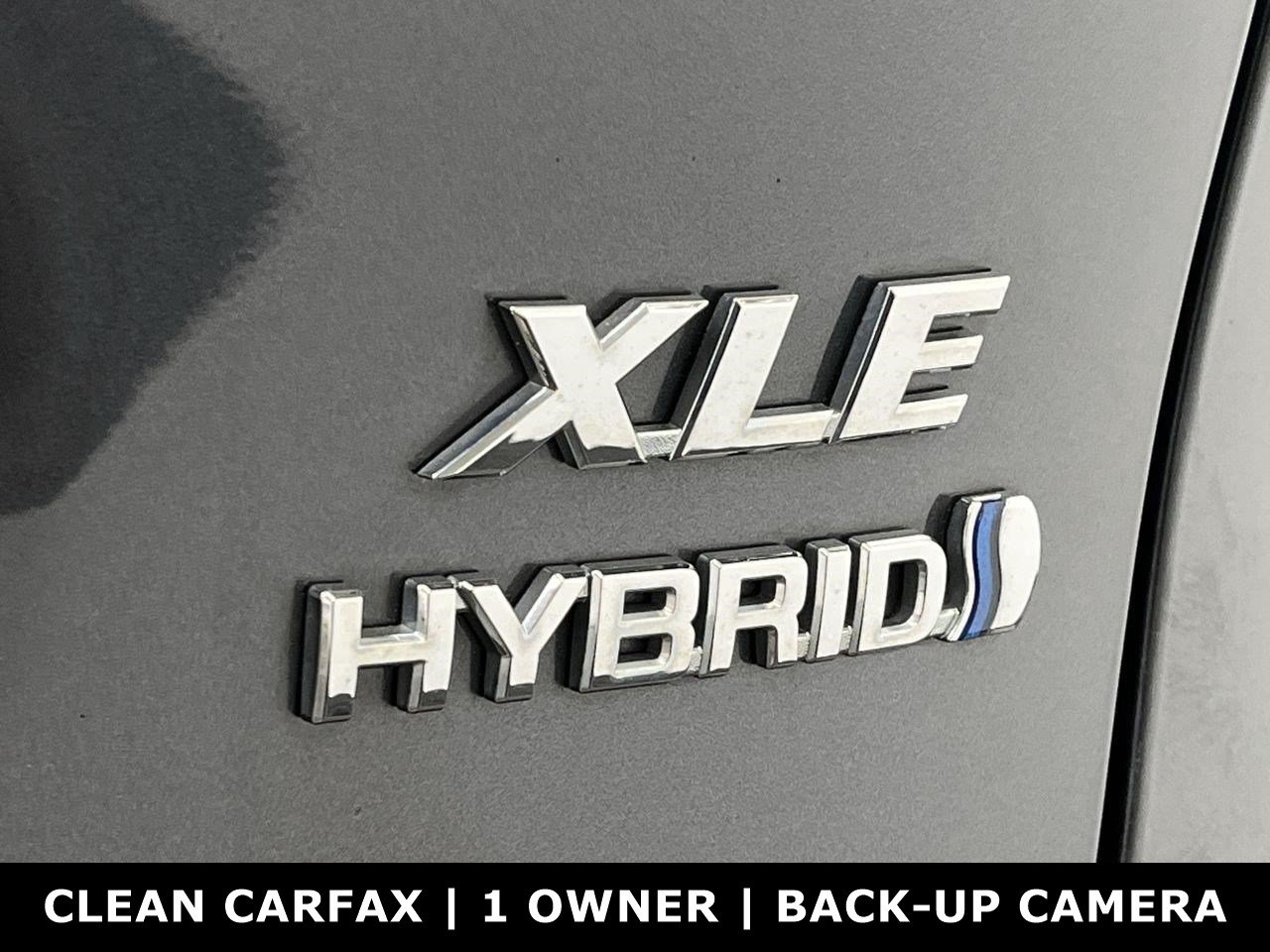 Used 2022 Toyota RAV4 XLE w/ Convenience Package AWD/4WD image 32