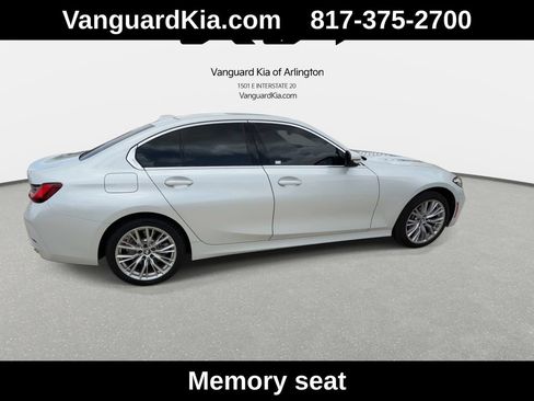 Used 2024 BMW 330i xDrive Sedan AWD/4WD image 10