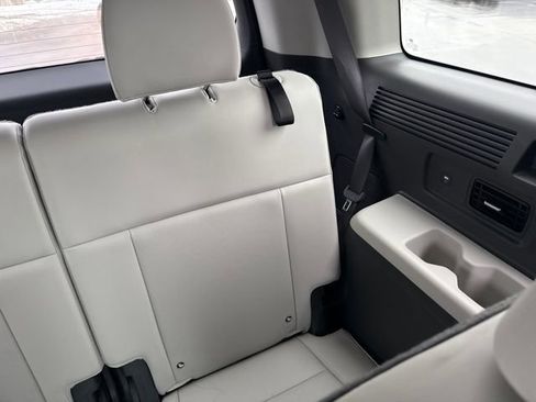 Certified 2025 Hyundai Santa Fe Calligraphy image 27