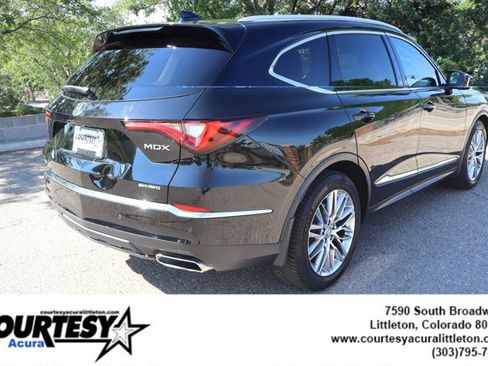 Used 2023 Acura MDX w/ Advance Package AWD/4WD image 6