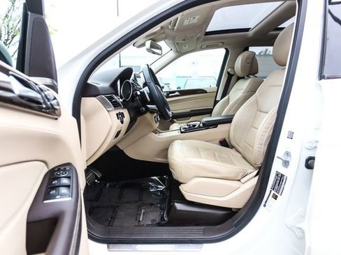 Used 2018 Mercedes-Benz GLE 43 AMG 4MATIC image 25