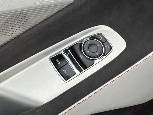 Used 2023 Chevrolet Corvette Stingray Premium Cpe RWD image 15