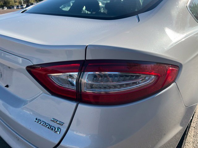 Used 2013 Ford Fusion SE FWD image 11