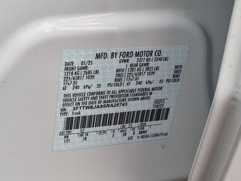 Used 2025 Ford Maverick XLT w/ Equipment Group 302A AWD/4WD image 60