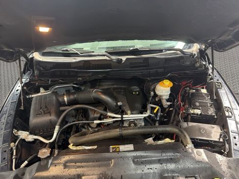 Used 2015 RAM 1500 Outdoorsman image 31