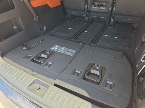 Certified 2024 Kia Carnival SX FWD image 30