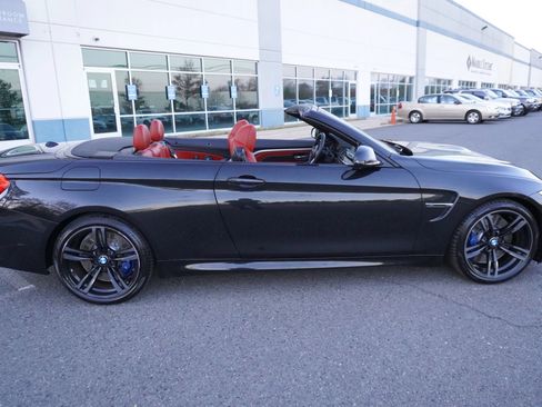 Used 2015 BMW M4 Convertible image 11