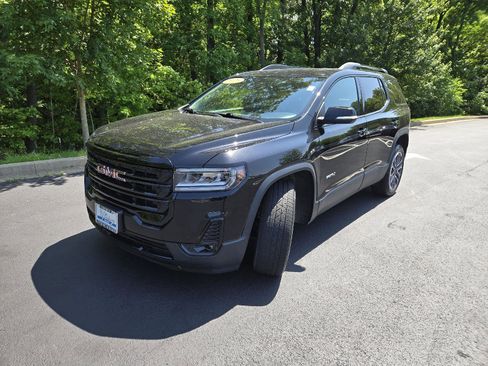 Used 2020 GMC Acadia AT4 w/ Driver Alert Package II AWD/4WD image 4
