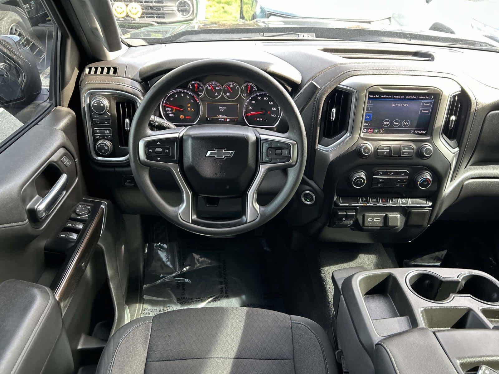 Used 2019 Chevrolet Silverado 1500 RST w/ Z71 Off-Road Package AWD/4WD image 10