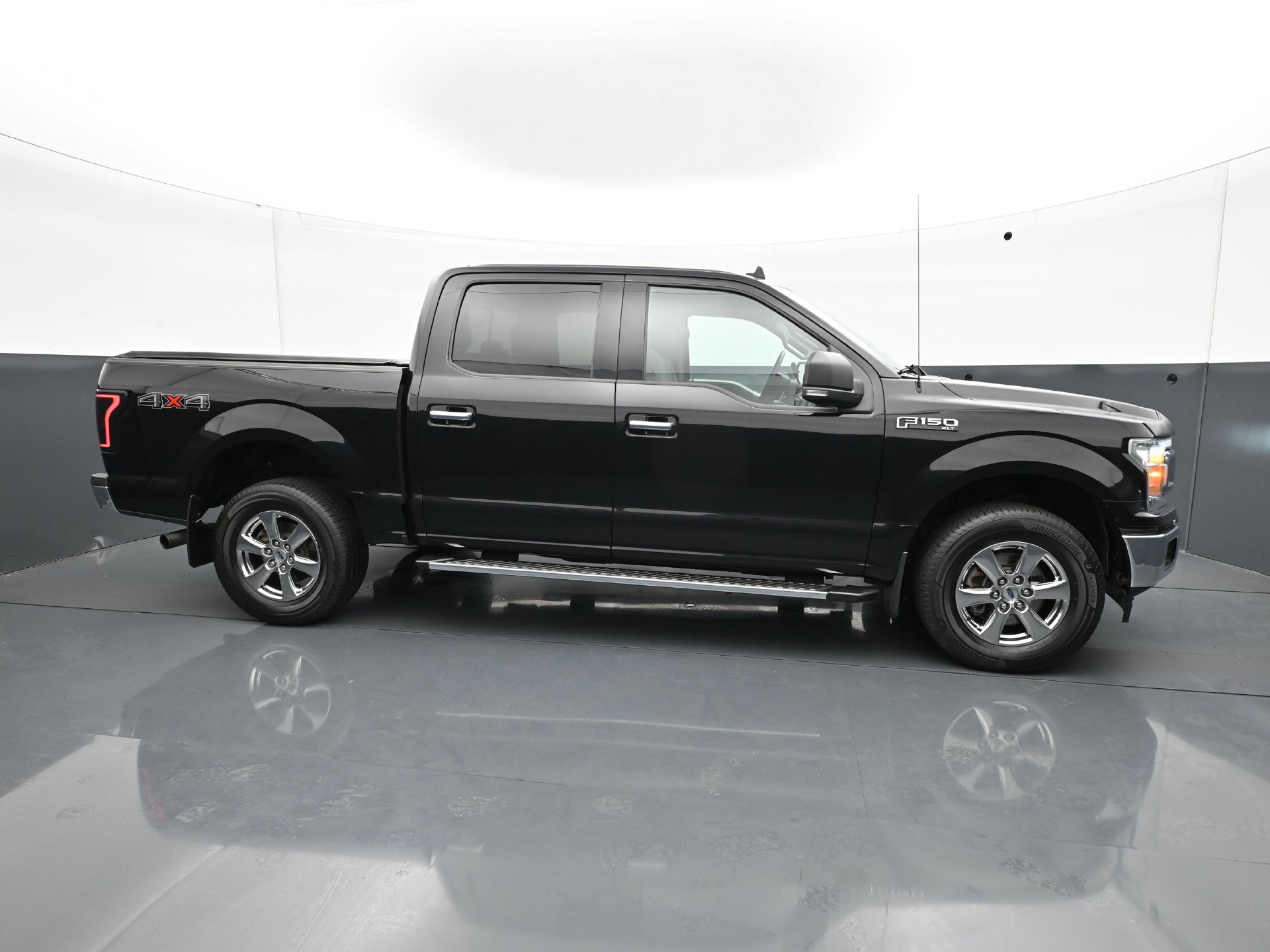 Used 2019 Ford F150 XLT w/ Equipment Group 302A Luxury AWD/4WD image 8