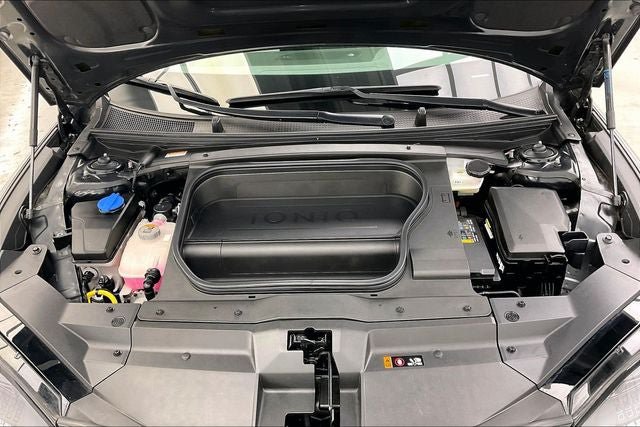Certified 2023 Hyundai Ioniq 6 SEL w/ Cargo Package AWD/4WD image 28