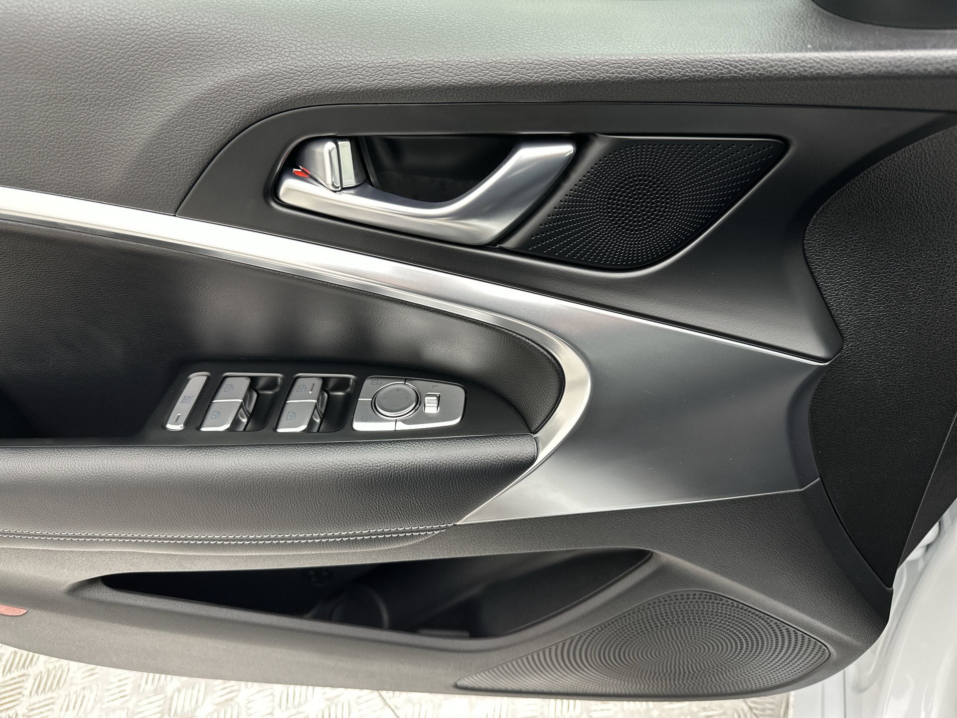 Certified 2026 Genesis G70 2.5T AWD/4WD image 13