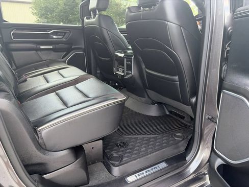Used 2022 RAM 1500 Laramie AWD/4WD image 13