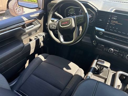 Certified 2026 GMC Sierra 1500 Elevation w/ Preferred Package AWD/4WD image 18