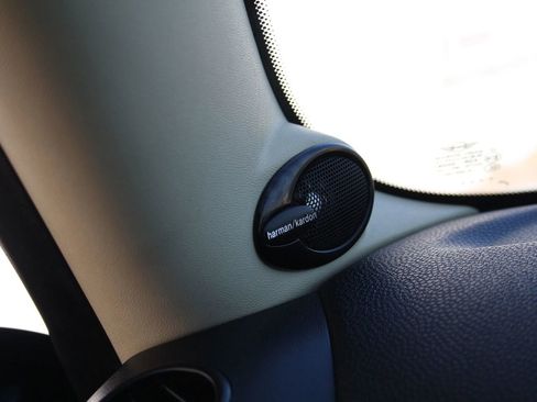 Used 2011 MINI Cooper Clubman image 19