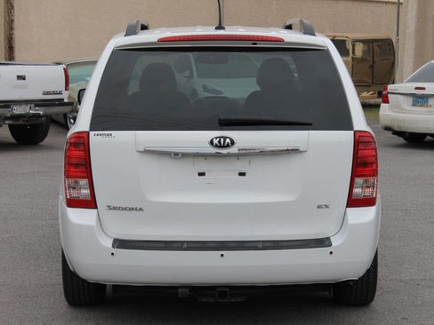 Used 2012 Kia Sedona EX w/ Luxury Pkg image 7