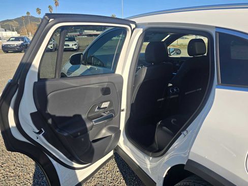 New 2026 Mercedes-Benz GLA 250 4MATIC image 17