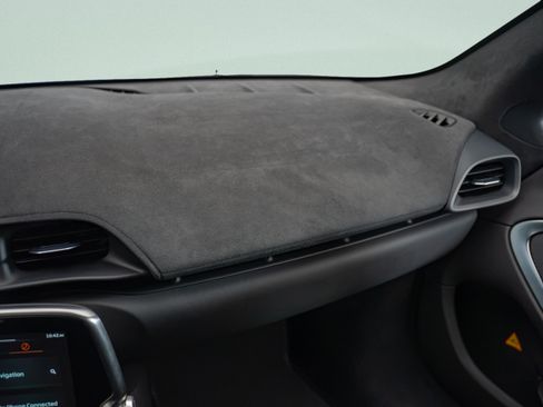Used 2024 McLaren Artura RWD image 14