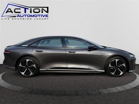 Used 2024 Lucid Air Pure RWD image 8