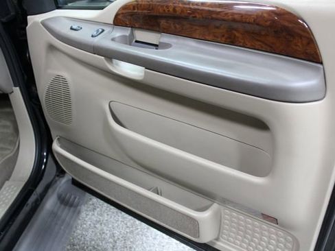 Used 2000 Ford F250 Lariat image 20