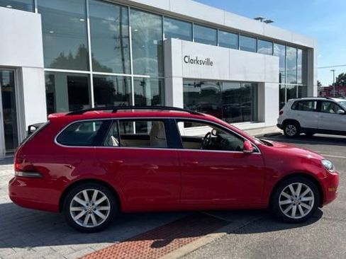 Used 2011 Volkswagen Jetta TDI FWD image 5