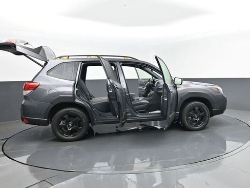 Used 2024 Subaru Forester Wilderness AWD/4WD image 30