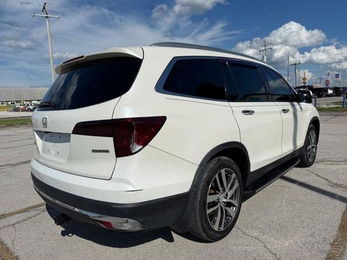 Used 2017 Honda Pilot Touring image 3