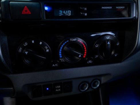 Used 2014 Toyota Tacoma 4x4 Double Cab image 48