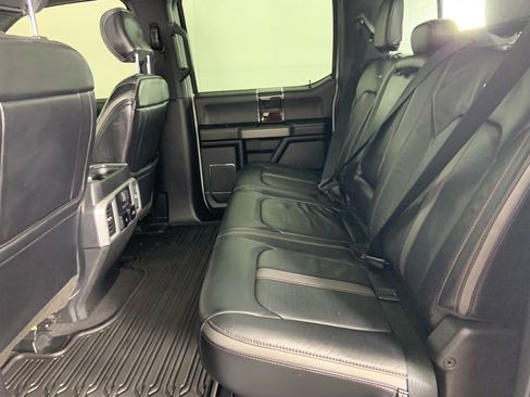 Used 2021 Ford F350 Platinum w/ FX4 Off-Road Package image 21