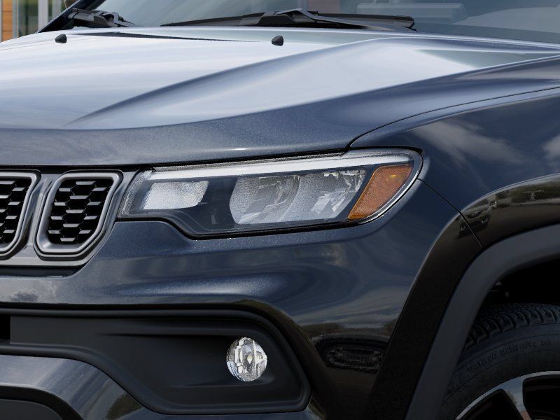 New 2026 Jeep Compass Latitude AWD/4WD image 11