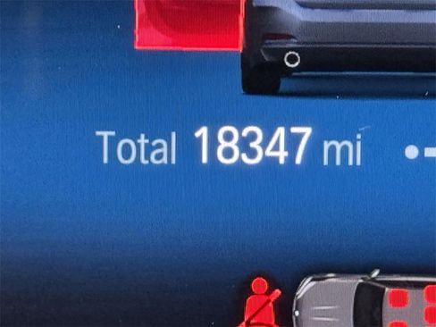 Used 2023 BMW 330i xDrive Sedan w/ Convenience Package image 2