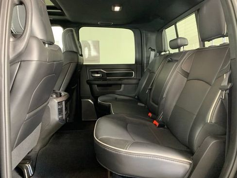 Used 2025 RAM 2500 Laramie AWD/4WD image 9