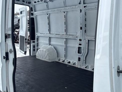 Used 2023 RAM ProMaster 2500 image 24