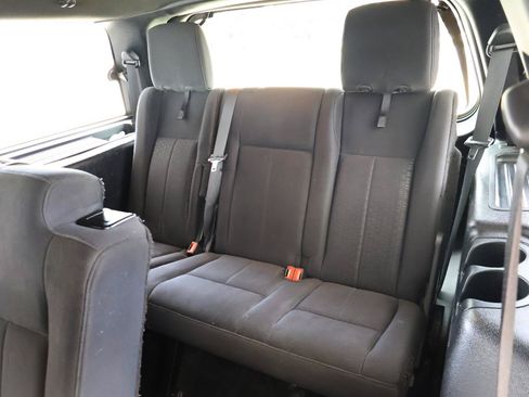 Used 2017 Ford Expedition XLT RWD image 23